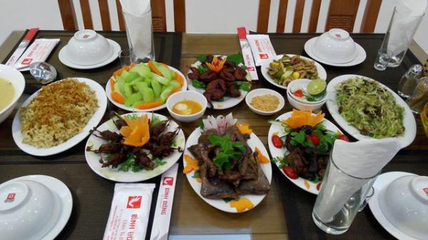 Trải nghiệm ẩm thực chim to dần tại Hà Nam với mâm tiệc hấp dẫn